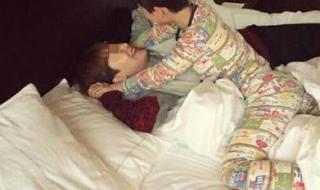 离婚后天天被儿子睡怎么办